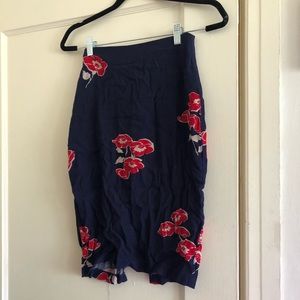 Vintage Reformation floral mini skirt *needs repair*